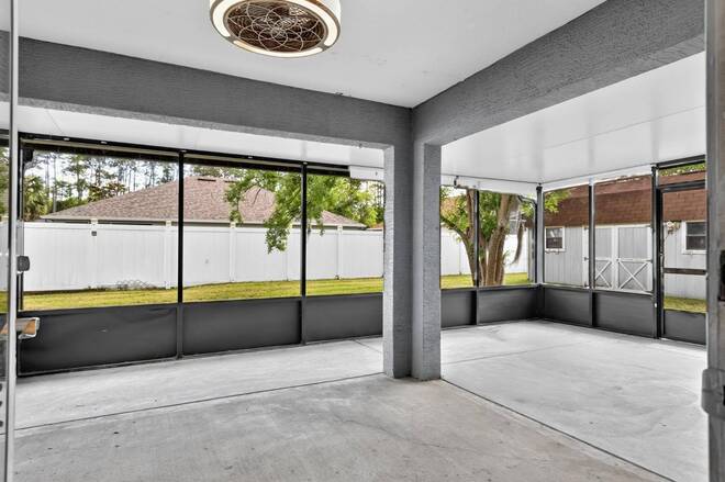 23 Essington Ln, Palm Coast, FL 32164