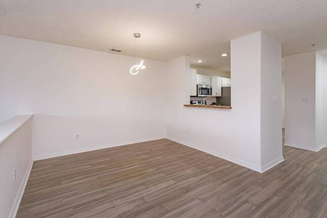671 Post Oak Circle, #107, Altamonte Springs, FL 32701