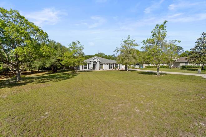 900 Blaney Ct, Deltona, FL 32725