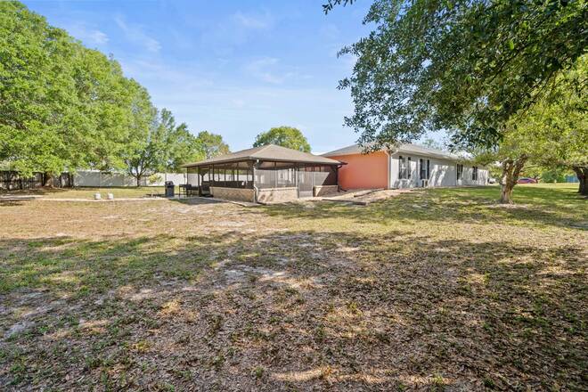 900 Blaney Ct, Deltona, FL 32725