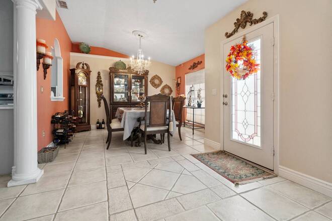 900 Blaney Ct, Deltona, FL 32725