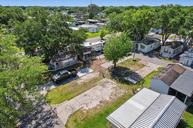 58  Leisure Dr, Auburndale, FL 33823