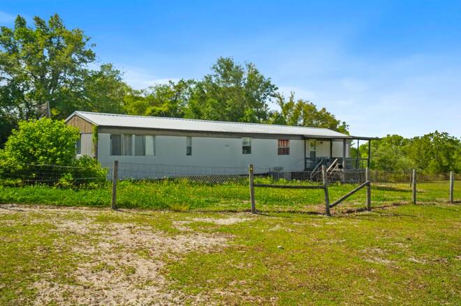 1681 W Cardinal St, Lecanto, FL 34461