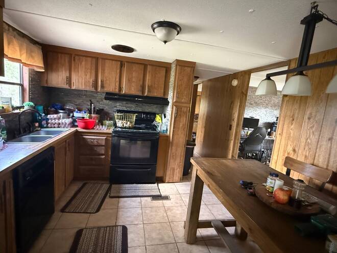 1681 W Cardinal St, Lecanto, FL 34461