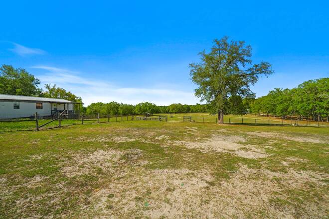 1681 W Cardinal St, Lecanto, FL 34461