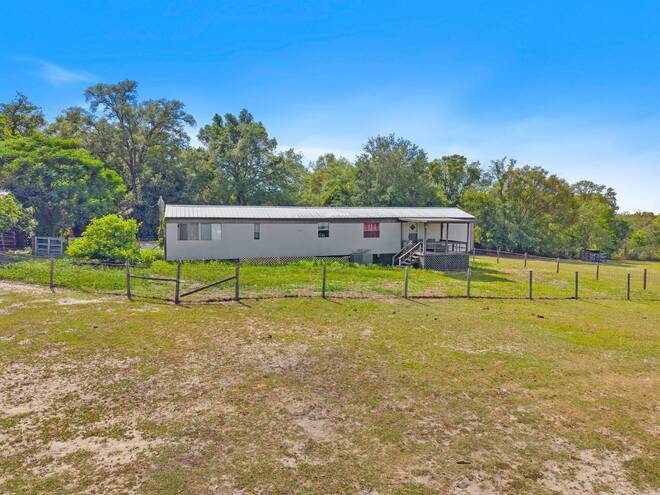 1681 W Cardinal St, Lecanto, FL 34461