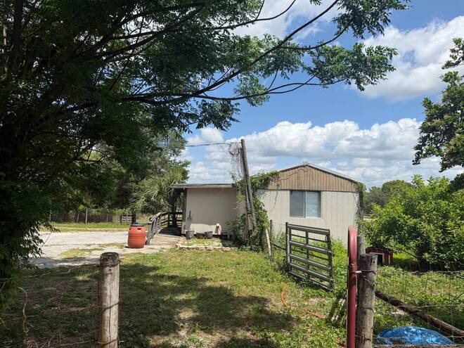 1681 W Cardinal St, Lecanto, FL 34461