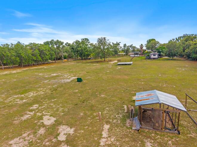 1681 W Cardinal St, Lecanto, FL 34461