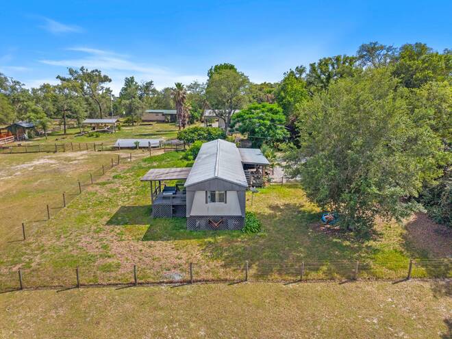 1681 W Cardinal St, Lecanto, FL 34461