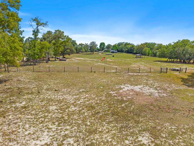 1681 W Cardinal St, Lecanto, FL 34461