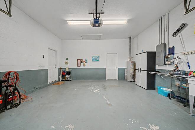 930 Us Highway 98 W, Frostproof, FL 33843