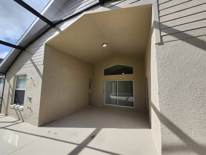 4694 Prairie Point Blvd., Kissimmee, FL 34746