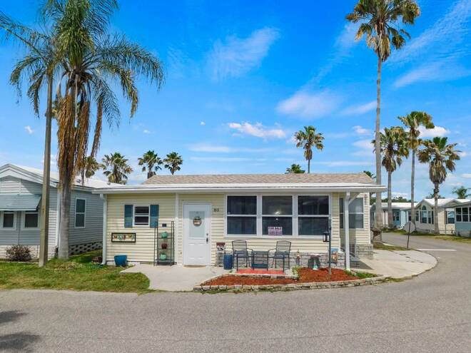 41219 Hockey Drive, #80, Zephyrhills, FL 33540