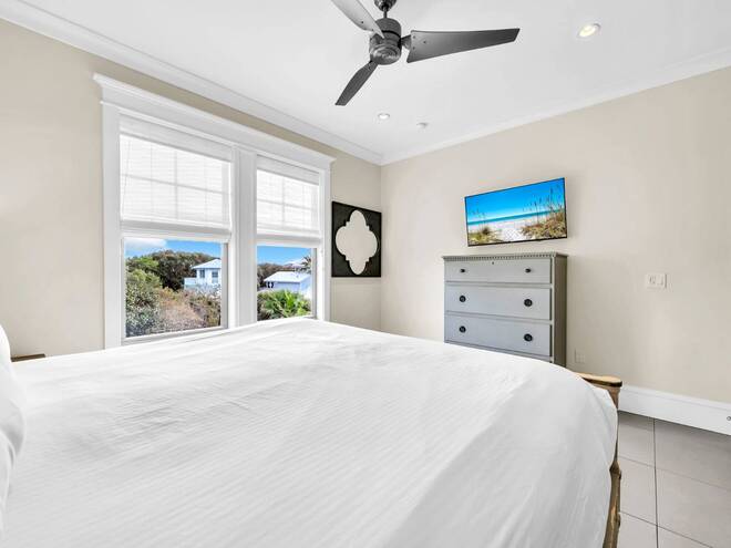 71 Dolphin Street, Destin, FL 32541