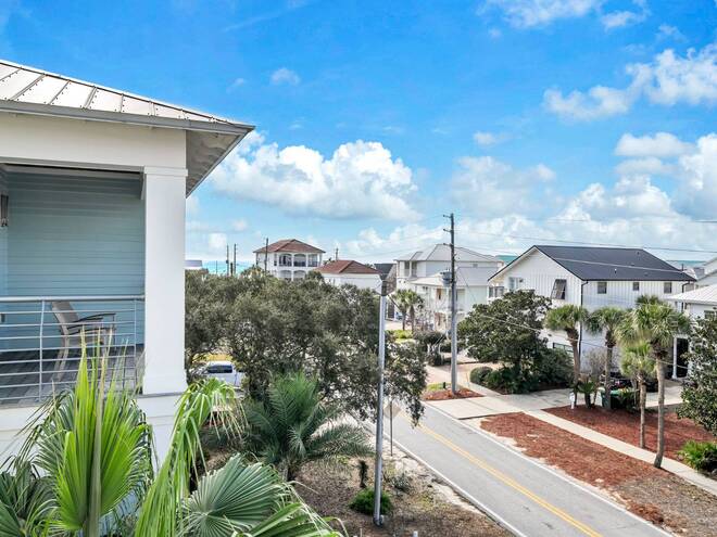 71 Dolphin Street, Destin, FL 32541