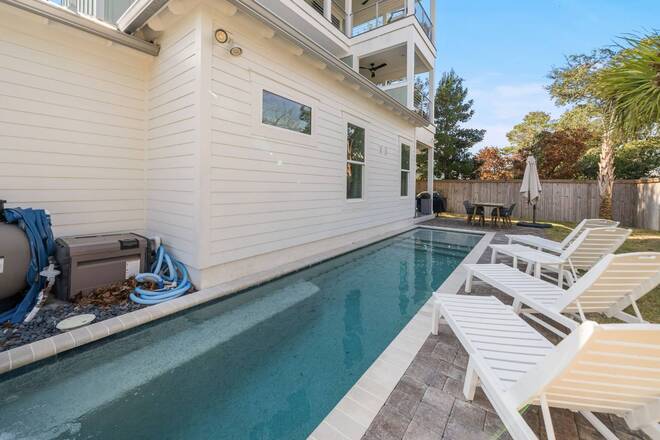 111 Walnut Street, Walton County, FL 32459
