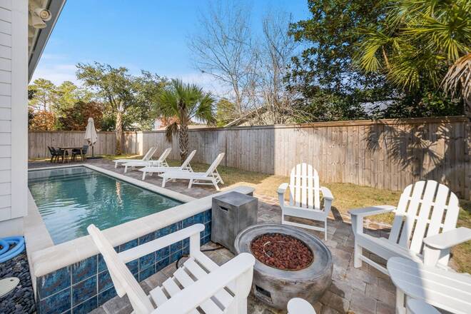 111 Walnut Street, Walton County, FL 32459