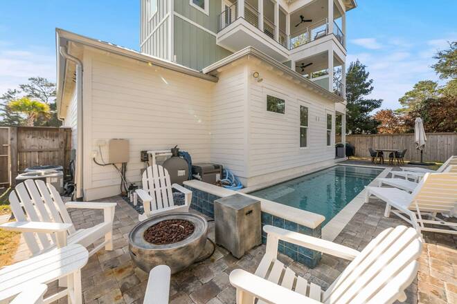 111 Walnut Street, Walton County, FL 32459