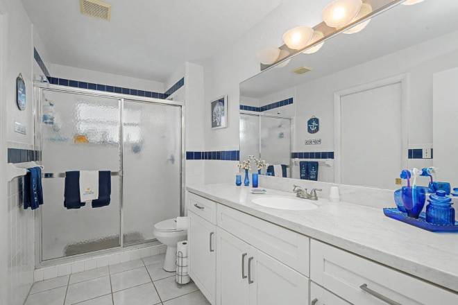 117 Lake Francis Dr, Lake Placid, FL 33852