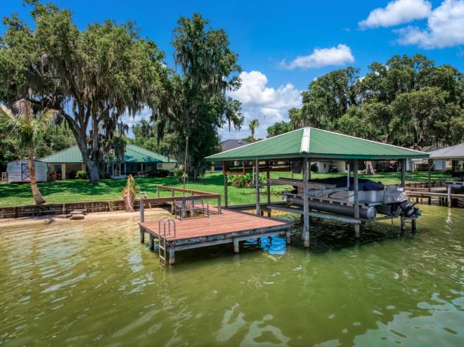 117 Lake Francis Dr, Lake Placid, FL 33852