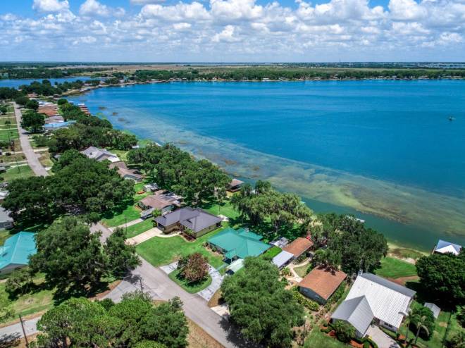 117 Lake Francis Dr, Lake Placid, FL 33852