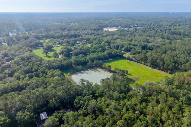 10400 SW 66th Ave, Hampton, FL 32044
