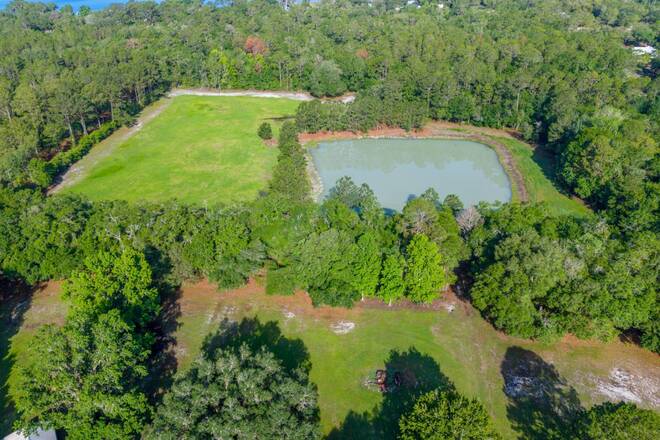 10400 SW 66th Ave, Hampton, FL 32044
