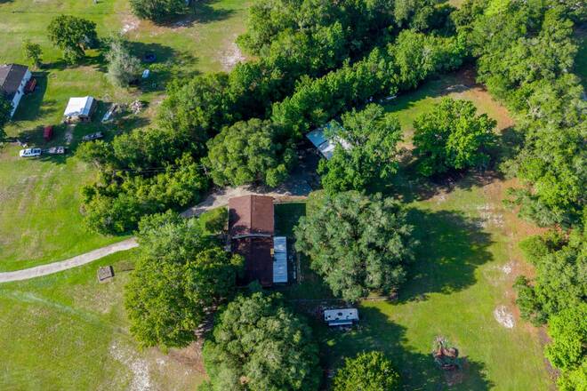 10400 SW 66th Ave, Hampton, FL 32044