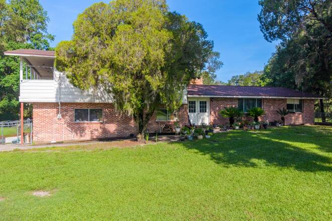 10400 SW 66th Ave, Hampton, FL 32044