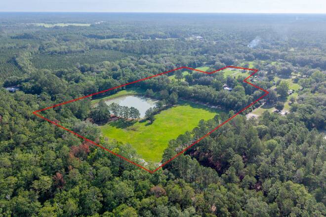 10400 SW 66th Ave, Hampton, FL 32044