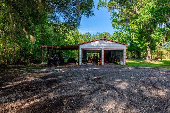 10400 SW 66th Ave, Hampton, FL 32044