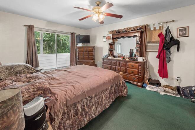 10400 SW 66th Ave, Hampton, FL 32044