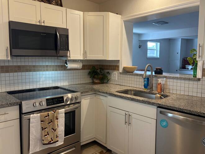 2053 Ronald Ln, Jacksonville, FL 32216