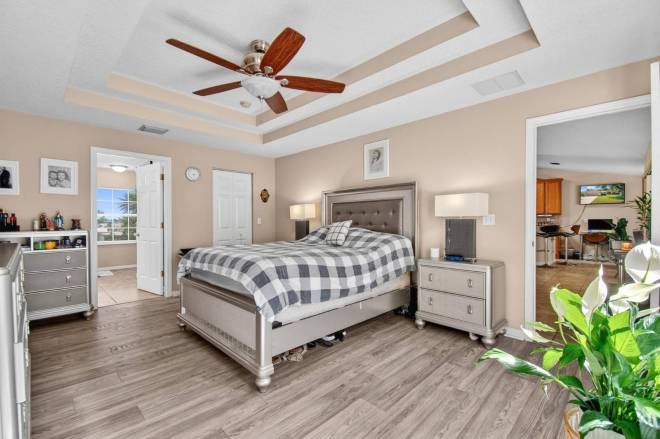 203 Frontier Dr, Palm Coast, FL 32137