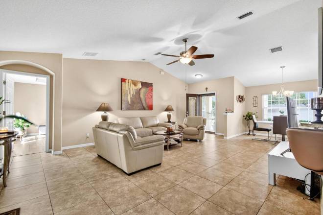 203 Frontier Dr, Palm Coast, FL 32137