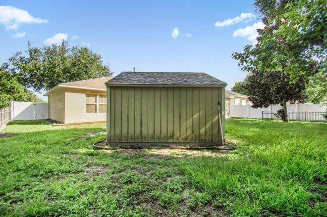203 Frontier Dr, Palm Coast, FL 32137