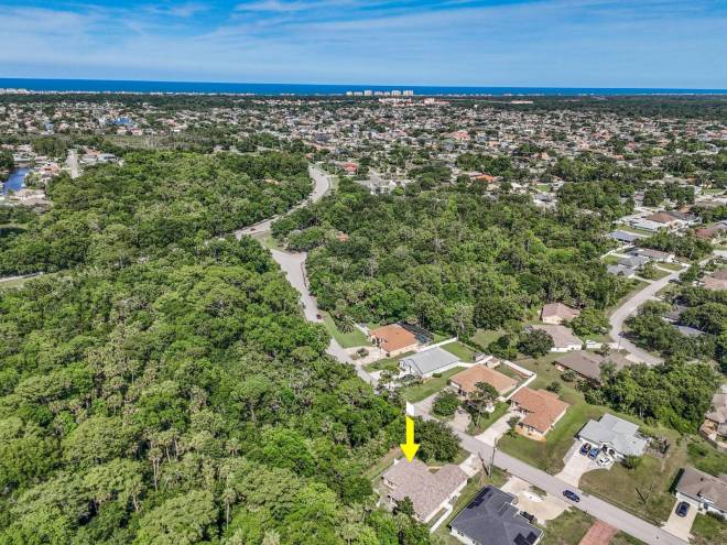 203 Frontier Dr, Palm Coast, FL 32137