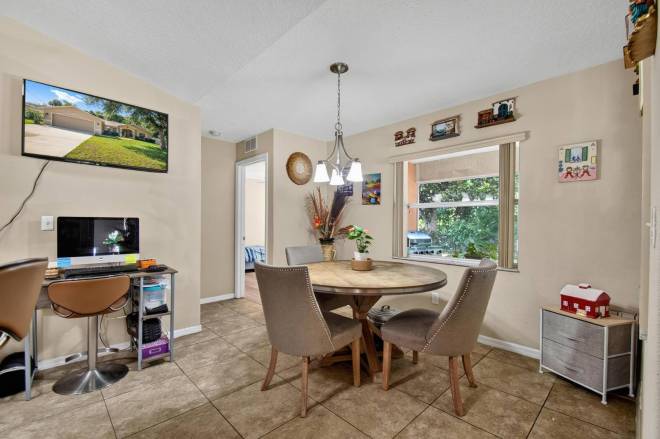 203 Frontier Dr, Palm Coast, FL 32137