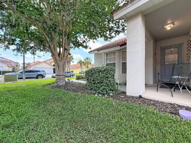 230 HYPOLITA AVE, DAVENPORT, FL 33897