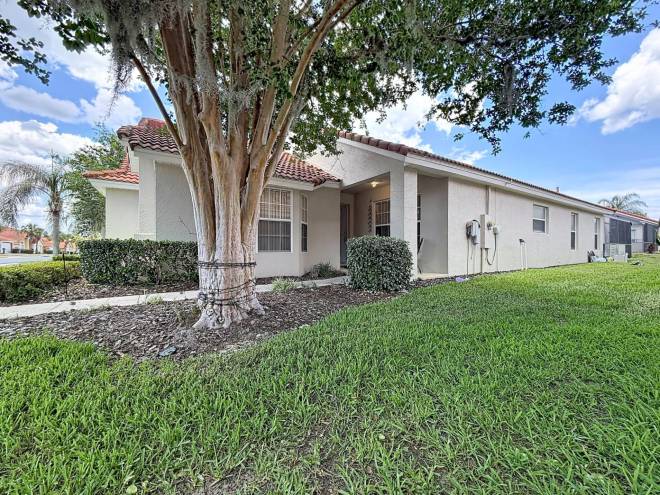 230 HYPOLITA AVE, DAVENPORT, FL 33897