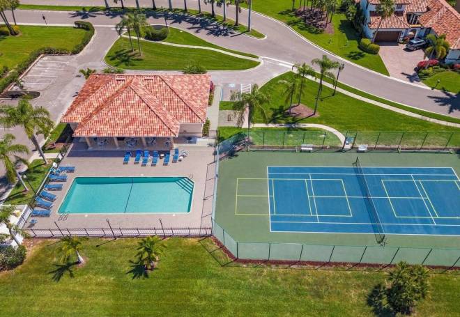 312 11th E Ave, Palmetto, FL 34221