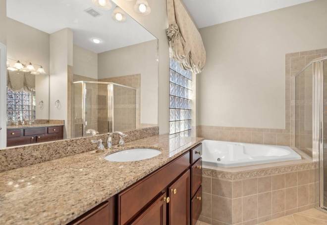 312 11th E Ave, Palmetto, FL 34221