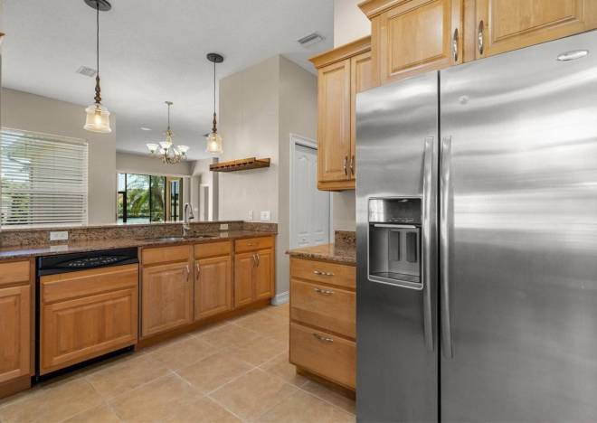 312 11th E Ave, Palmetto, FL 34221