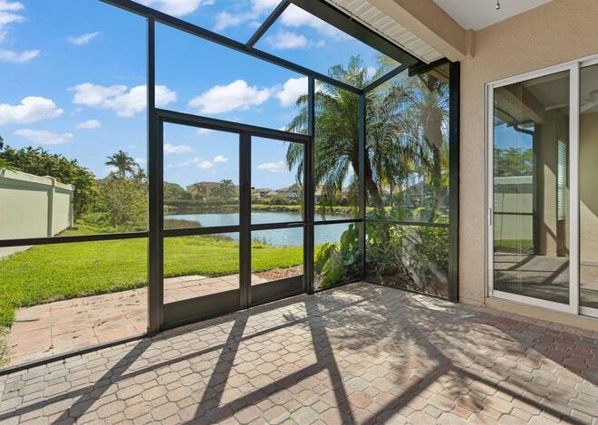 312 11th E Ave, Palmetto, FL 34221