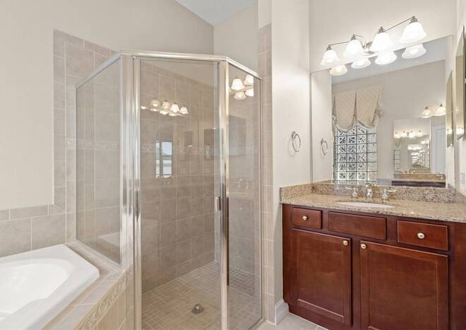 312 11th E Ave, Palmetto, FL 34221