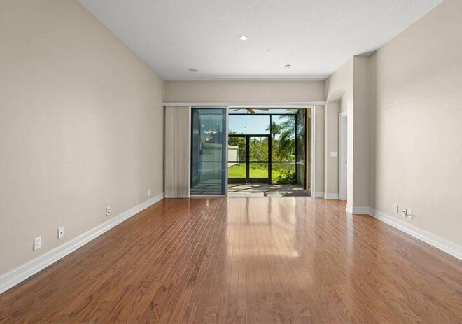 312 11th E Ave, Palmetto, FL 34221