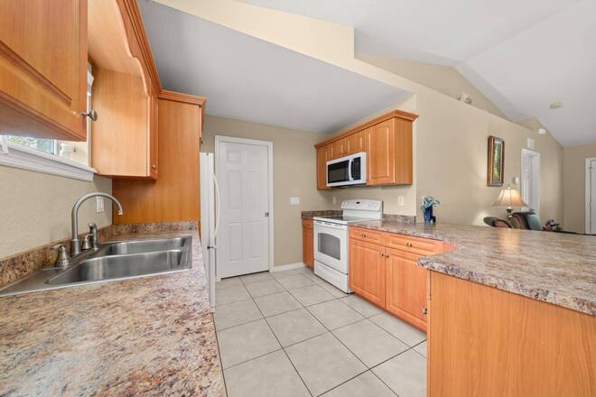 3035 Peach Tree Dr, Lake Placid, FL 33852