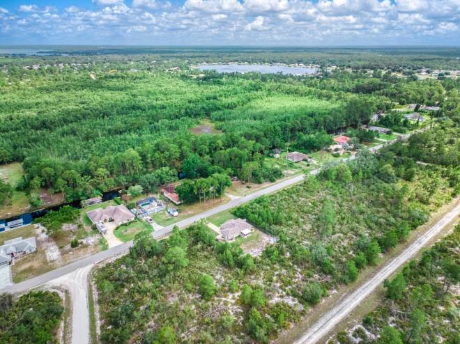 3035 Peach Tree Dr, Lake Placid, FL 33852
