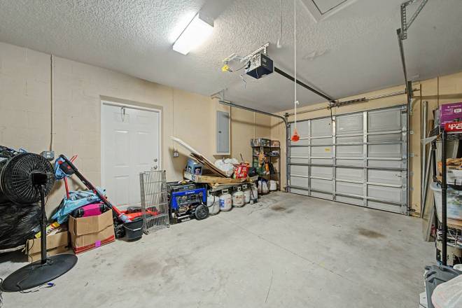 3035 Peach Tree Dr, Lake Placid, FL 33852