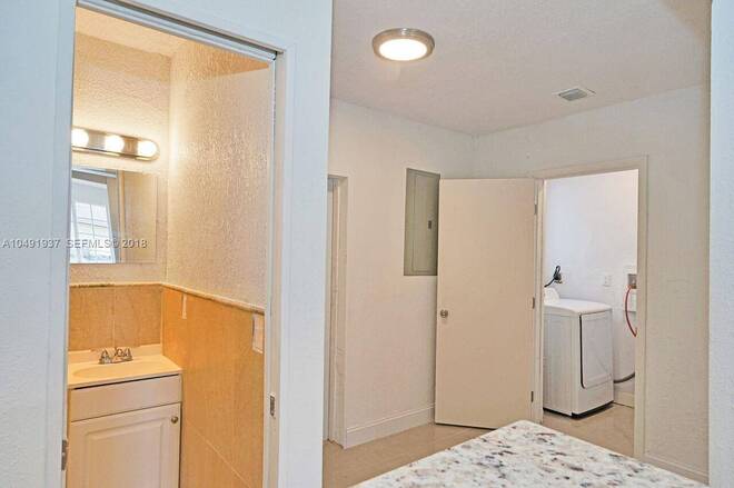 2000 SW 95th Ter, Miramar, FL 33025